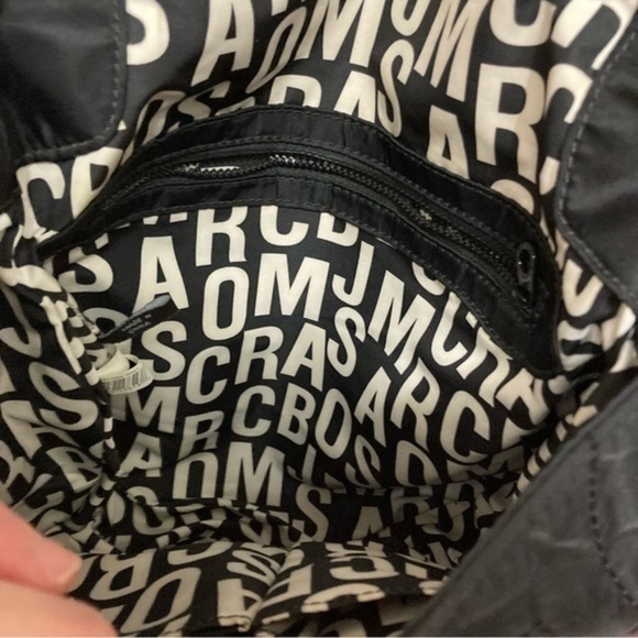 Marc by Marc Jacobs black nylon quilted messenger shoulder bag - Picture 10 of 10